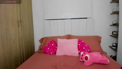 Snapshot of missangeldust chatting on November 3, 2025, 10:53 pm missangeldust online show from November 3, 2025, 10:53 pm