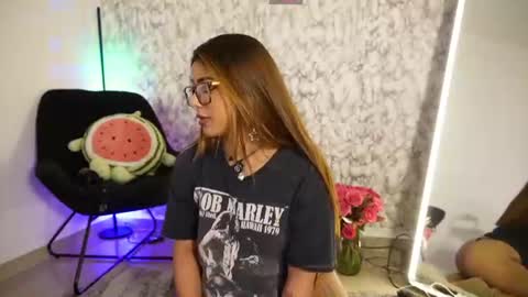 Snapshot of missara_ chatting on July 8, 2026, 3:11 am missara_ online show from July 8, 2026, 3:11 am