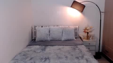 Ms. Aubrey Fox online show from December 7, 2024, 3:52 pm