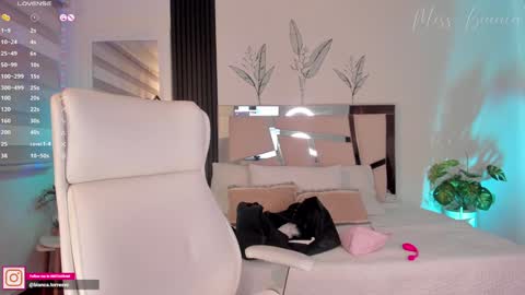 Bianca Torres online show from December 14, 2024, 5:40 am