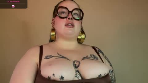Miss Bika online show from June 6, 2026, 2:33 pm