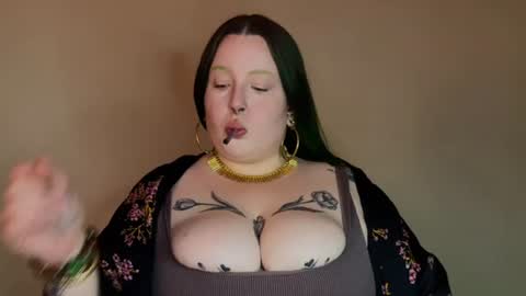 Miss Bika online show from July 7, 2026, 4:11 pm