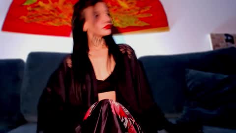 The Empress online show from October 24, 2025, 1:46 am