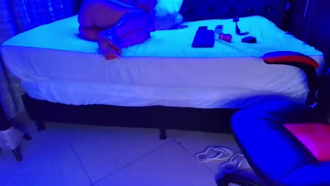 Brenda online show from October 20, 2025, 9:10 am