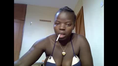 Snapshot of misscandy352_ chatting on May 20, 2026, 10:54 am misscandy352_ online show from May 20, 2026, 10:54 am