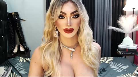 PRIESTESS CHANNEL online show from February 17, 2025, 1:04 am