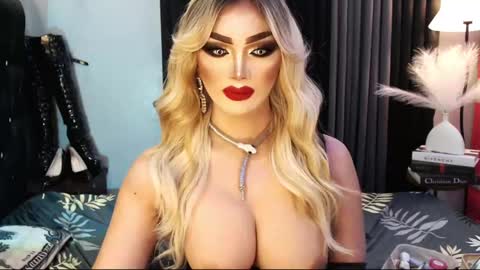 PRIESTESS CHANNEL online show from February 18, 2025, 1:21 am