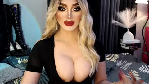 PRIESTESS CHANNEL online show from March 4, 2025, 9:00 pm