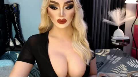 PRIESTESS CHANNEL online show from March 5, 2025, 11:49 pm