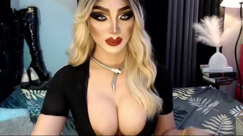 PRIESTESS CHANNEL online show from March 10, 2025, 4:17 am