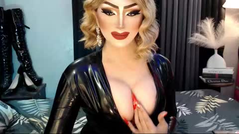 PRIESTESS CHANNEL online show from September 24, 2025, 8:56 pm