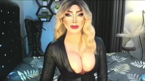 Snapshot of misschannel4sub chatting on July 11, 2026, 2:36 am PRIESTESS CHANNEL online show from July 11, 2026, 2:36 am