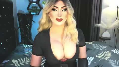 Snapshot of misschannel4sub chatting on July 23, 2026, 11:19 am PRIESTESS CHANNEL online show from July 23, 2026, 11:19 am