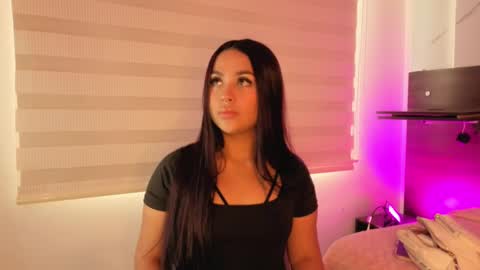misscheelsee_as online show from October 27, 2025, 1:59 pm