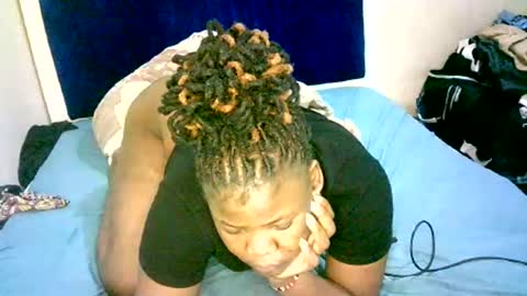 VAL online show from December 14, 2025, 11:53 pm