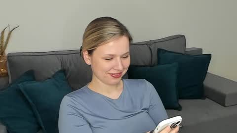 Miss Darina Ross online show from January 29, 2025, 9:17 pm