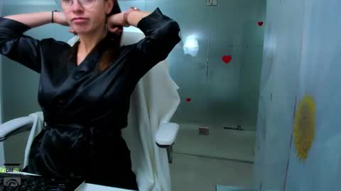 Snapshot of missdominna chatting on December 20, 2025, 3:57 am Miss Domina online show from December 20, 2025, 3:57 am