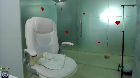 Snapshot of missdominna chatting on January 10, 2026, 4:14 am Miss Domina online show from January 10, 2026, 4:14 am