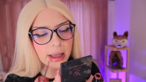 ELEKTRA online show from October 4, 2025, 1:20 pm