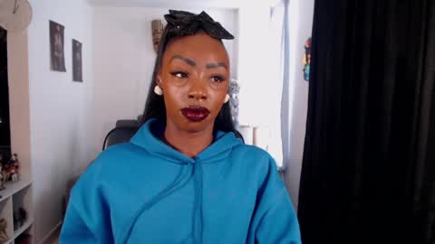 Emilie Diaz online show from March 30, 2026, 3:57 pm