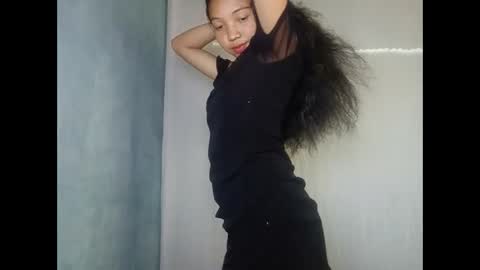 MadagascarQueen online show from April 27, 2026, 9:07 am