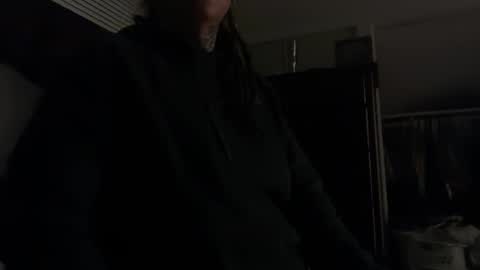 misshoneybadger333 online show from November 3, 2025, 8:48 am