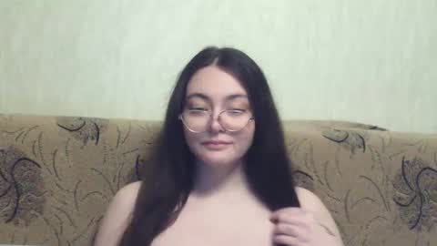 missis mona online show from October 21, 2025, 8:53 pm