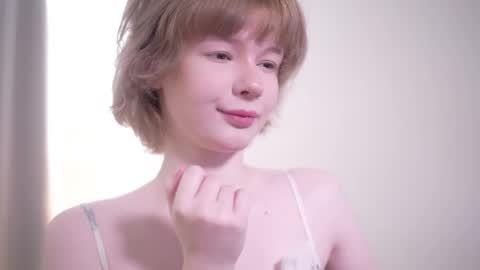 Snapshot of misska__ chatting on October 18, 2025, 7:31 am BONYA online show from October 18, 2025, 7:31 am