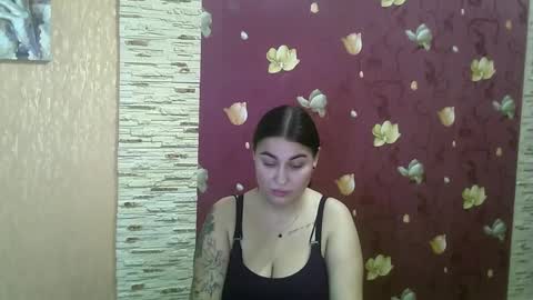 Lisa online show from December 1, 2024, 8:20 pm