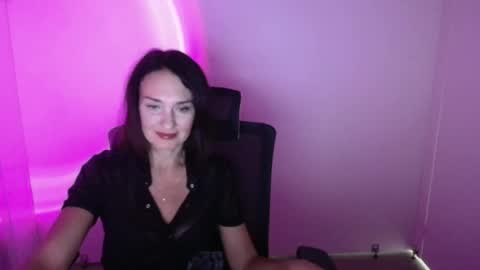 Snapshot of misskristyyy chatting on September 29, 2025, 11:37 am Christina online show from September 29, 2025, 11:37 am