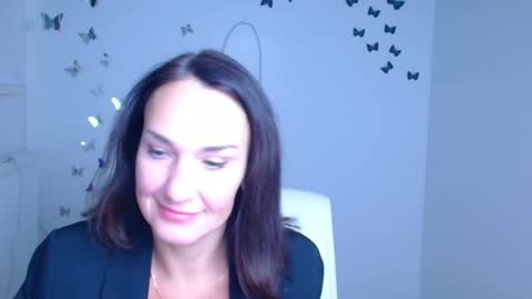 Christina online show from January 7, 2026, 12:18 pm