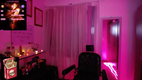 Snapshot of misslana_wn chatting on September 27, 2025, 5:01 am LanaLul online show from September 27, 2025, 5:01 am