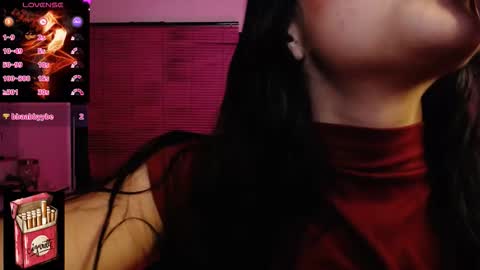 Snapshot of misslana_wn chatting on November 7, 2025, 5:29 am LanaLul online show from November 7, 2025, 5:29 am