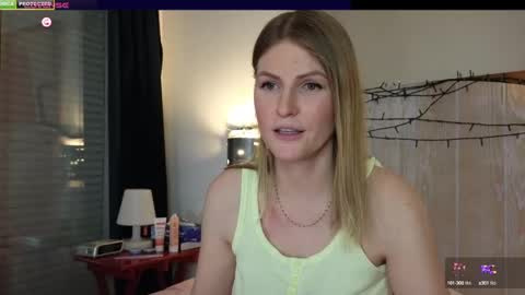 Misslucci online show from January 10, 2025, 6:06 pm