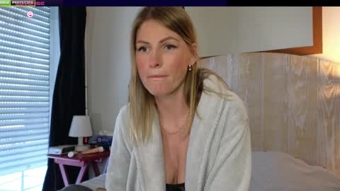 Misslucci online show from February 7, 2025, 8:55 am