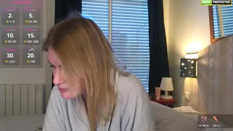 Misslucci online show from November 19, 2025, 9:42 am