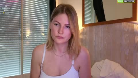 Snapshot of misslucci chatting on April 22, 2026, 8:39 am Misslucci online show from April 22, 2026, 8:39 am