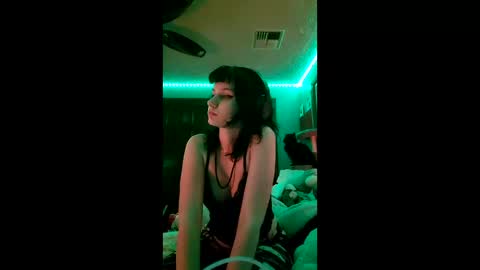 Snapshot of missmacabre666 chatting on February 23, 2026, 7:28 am missmacabre666 online show from February 23, 2026, 7:28 am