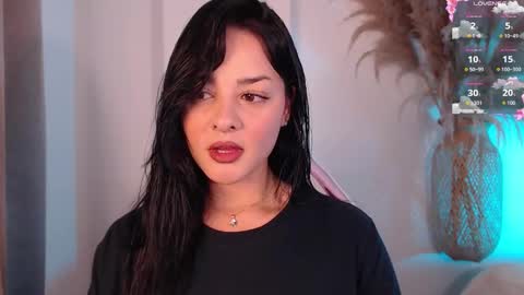 missmariana_ online show from November 10, 2025, 12:09 am