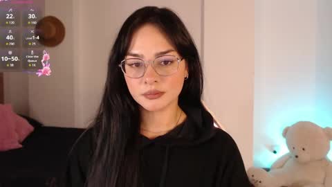 missmariana_ online show from May 25, 2026, 11:55 pm