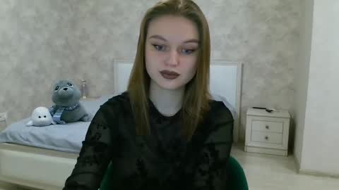 OneGoddess online show from January 26, 2025, 5:34 pm