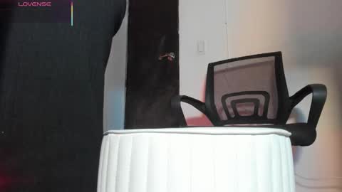 Martina online show from November 8, 2025, 11:32 am