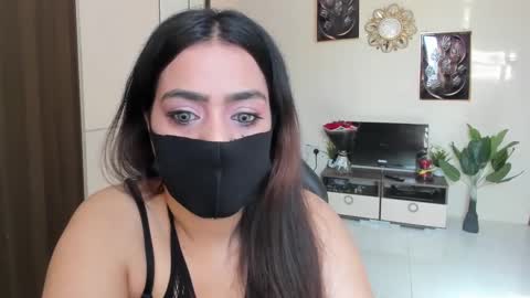 Missmask24 online show from September 29, 2025, 11:15 am