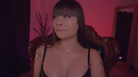 LUXXANDRA online show from March 9, 2025, 10:08 am