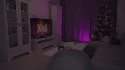 LUXXANDRA online show from January 10, 2026, 6:26 am