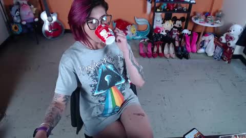 Miss Mia online show from January 14, 2025, 1:38 pm