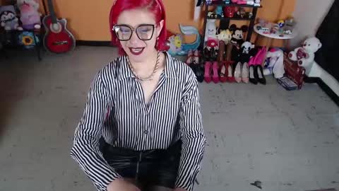 Miss Mia online show from January 27, 2025, 2:57 pm