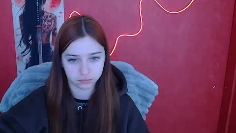 Mia online show from February 9, 2026, 12:20 pm