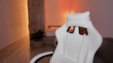 Snapshot of missmollymoore chatting on February 27, 2026, 3:06 am Miss Molly - online show from February 27, 2026, 3:06 am