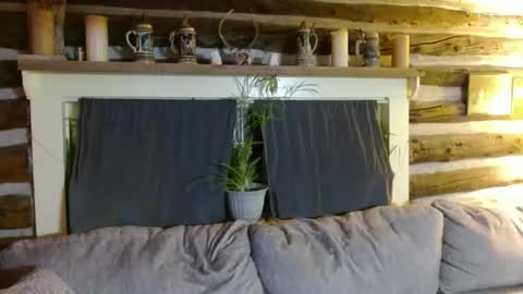 Maxxx online show from November 22, 2025, 4:00 am